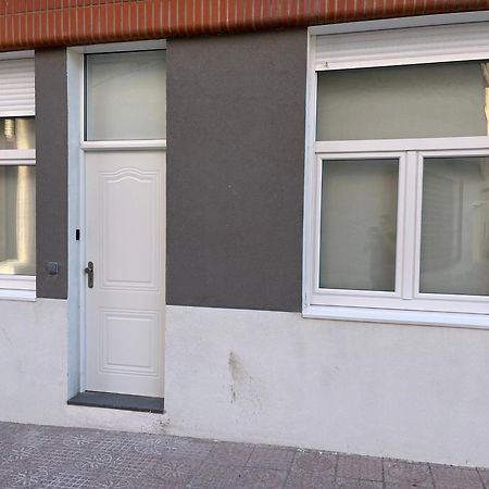 Apartamento Puerta De Burgos Vut09605 外观 照片