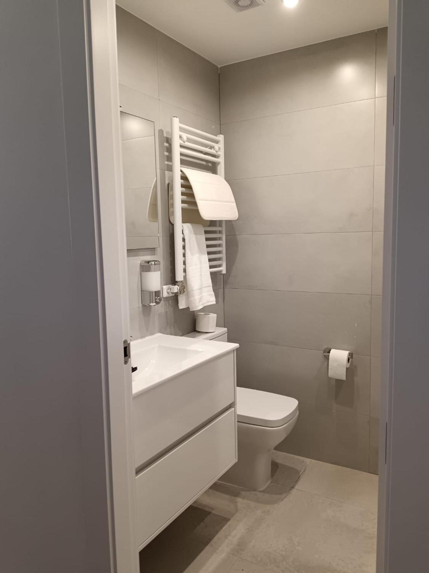 Apartamento Puerta De Burgos Vut09605 外观 照片